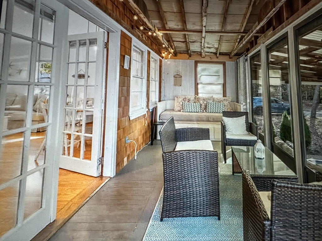 47 Cappawack Road Mashpee, MA 02649 - Photo 9 of 11
