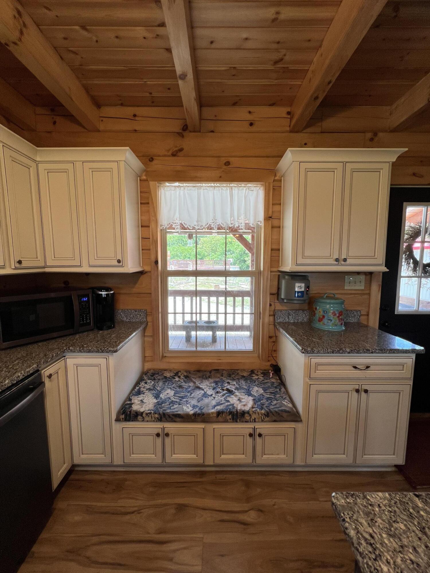 2342 Cole Road Winchester, KY 40391 - Photo 29 of 113 IMG_7748