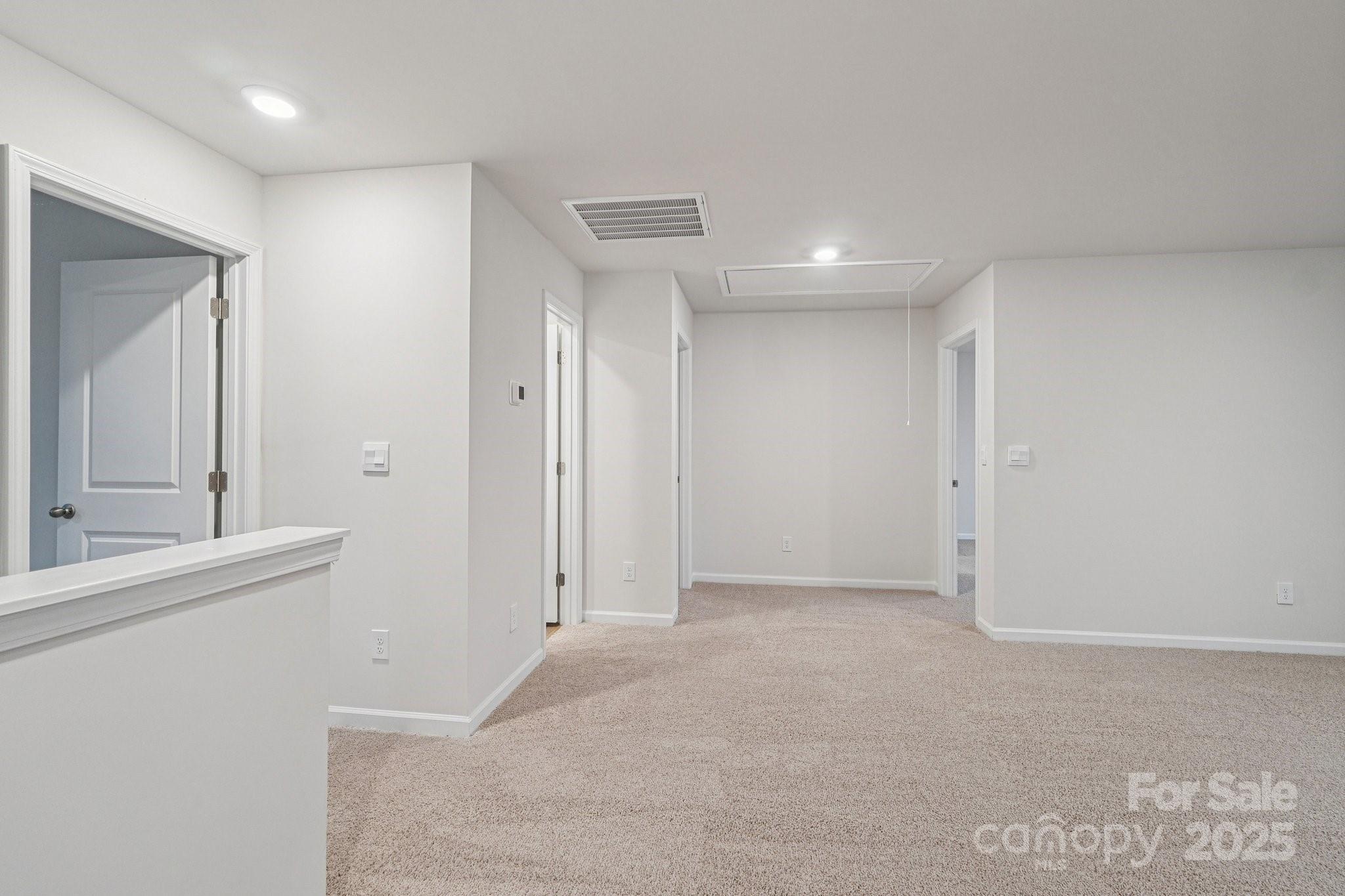 7636 Bainbridge Road Sherrills Ford, NC 28673 - Photo 19 of 31 a view of livingroom with hardwood