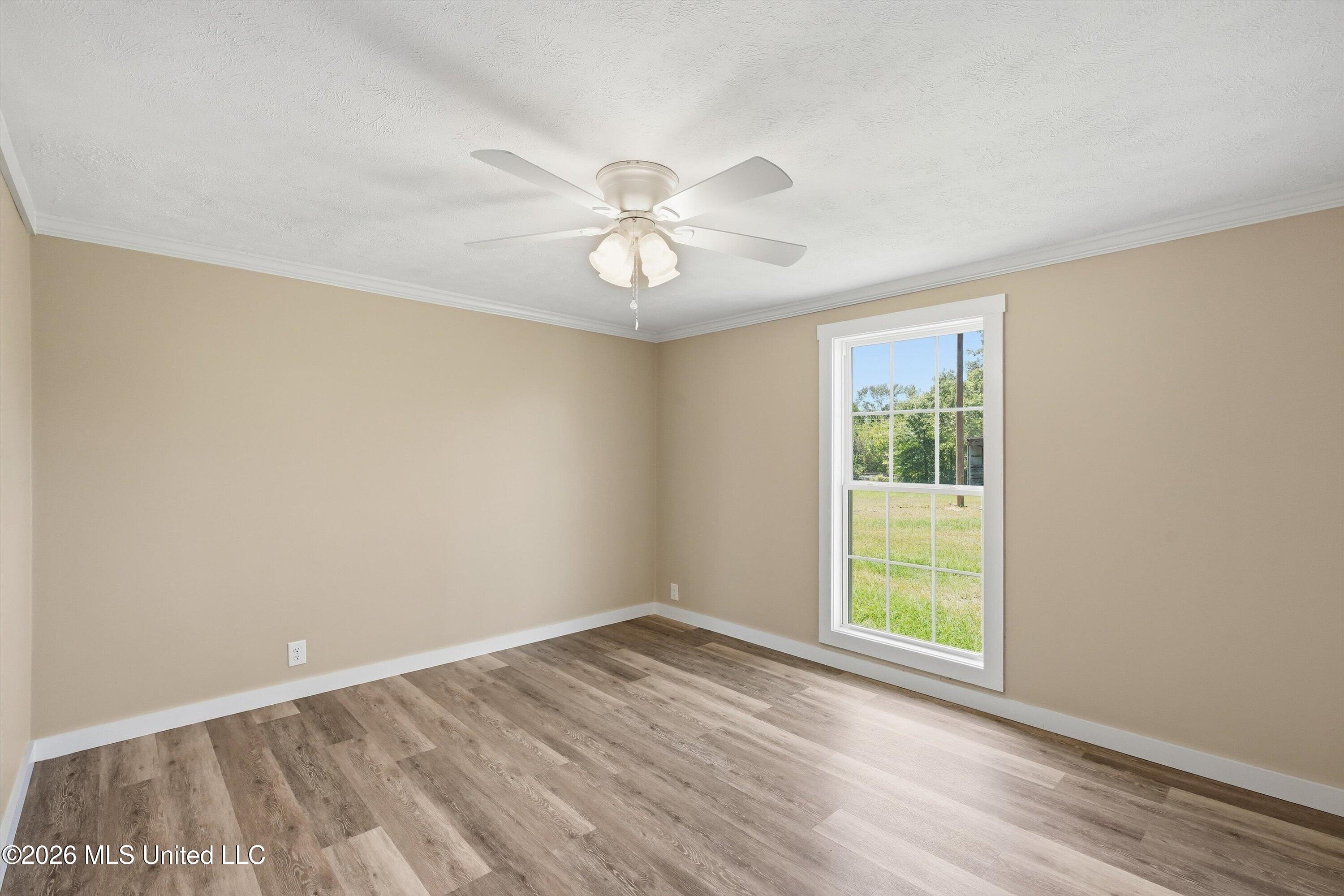 2395 Mowdy Road Walnut Grove, MS 39189 - Photo 12 of 35 11-2395_Mowdy_Rd_011