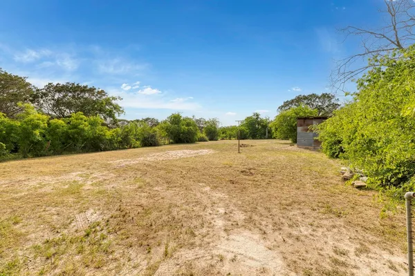 $330,000 | 4025 Junction Highway, Ingram, TX 78025