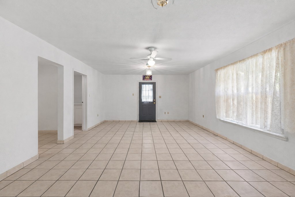 4025 Junction Highway Ingram, TX 78025 - Photo 7 of 31