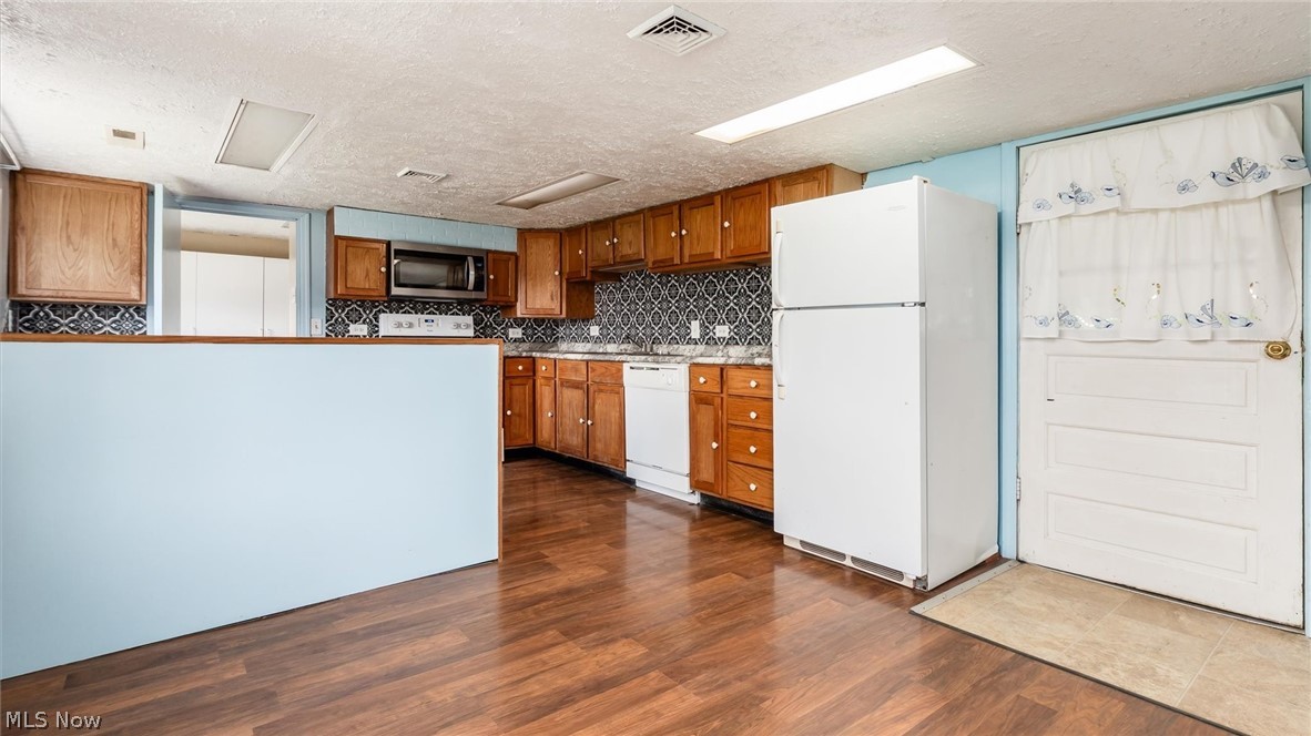 57737 Montour Road Senecaville, OH 43780 - Photo 14 of 46