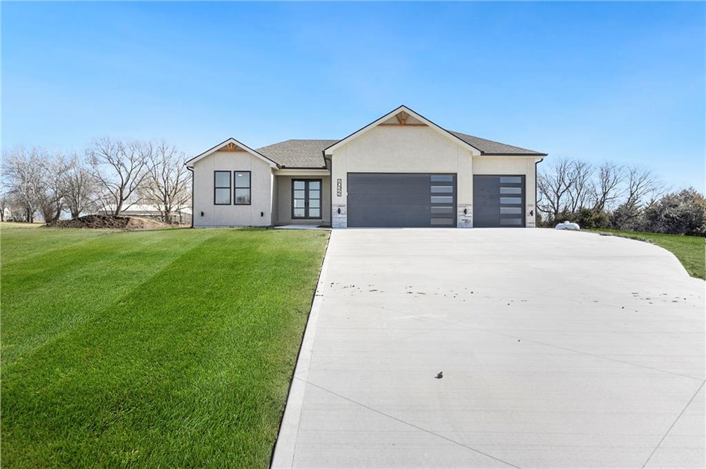 20322 166th Street Basehor, KS 66007 - Photo 1 of 45