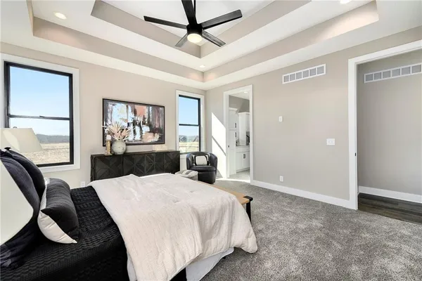 $924,900 | 20322 166th Street, Basehor, KS 66007