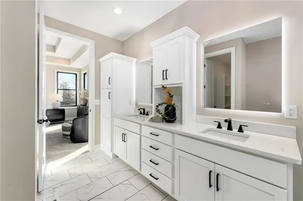 $924,900 | 20322 166th Street, Basehor, KS 66007