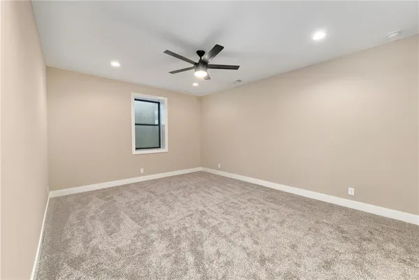 $924,900 | 20322 166th Street, Basehor, KS 66007
