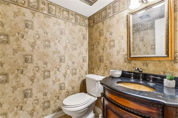 $529,000 | 4525 Beau Lac Lane, Metairie, LA 70002