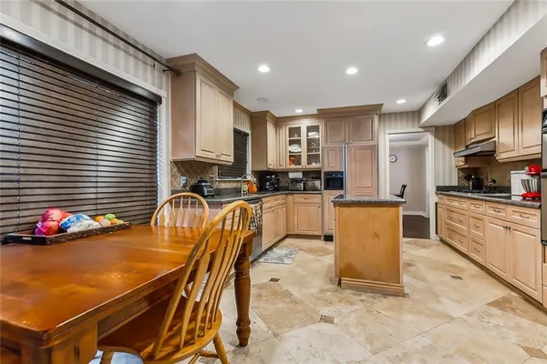 $529,000 | 4525 Beau Lac Lane, Metairie, LA 70002