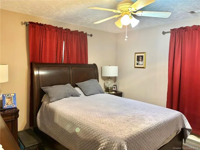 $296,700 | 2221 Oak Grove Drive, Vinton, LA 70668