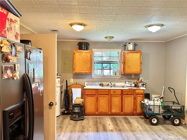 $296,700 | 2221 Oak Grove Drive, Vinton, LA 70668