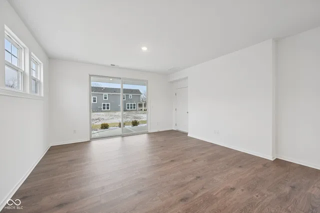 $424,999 | 16001 Tharp Wds Drive, Fishers, IN 46037