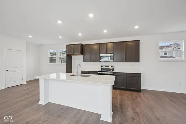 $379,999 | 16001 Tharp Wds Drive, Fishers, IN 46037