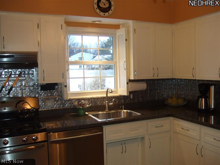 1575 Ritchie Road Stow, OH 44224 - Photo 3 of 19 Another view of updated kitchen!