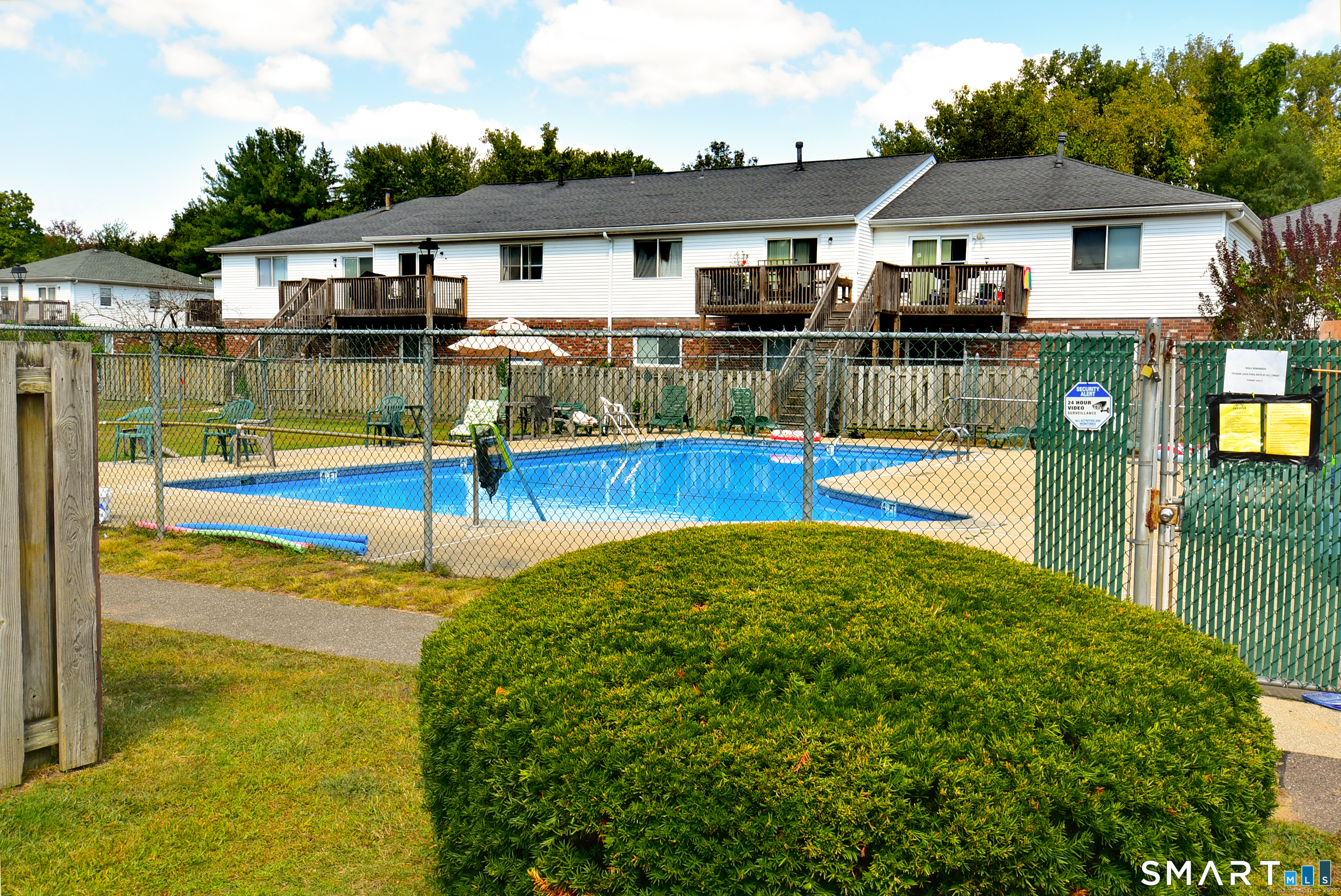 4 Georgetown Drive, Unit F Enfield, CT 06082 - Photo 31 of 31