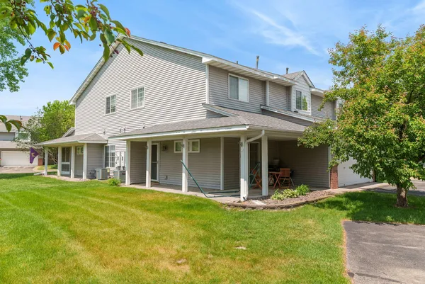 $295,000 | 684 Oak Lane, Lino Lakes, MN 55014