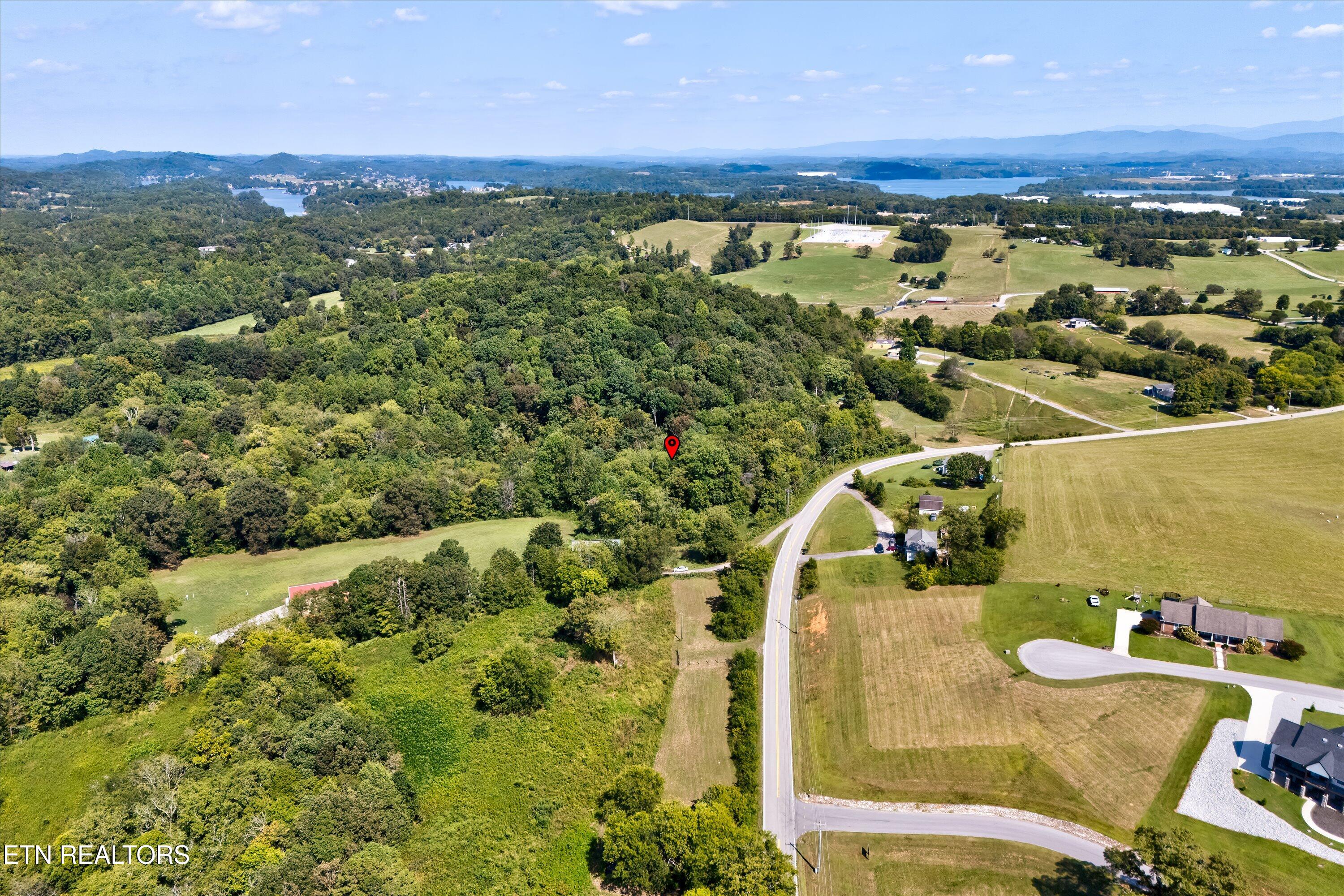 321 Hendricks Loop Madisonville, TN 37354 - Photo 17 of 20 31-321 Hendricks Loop-31