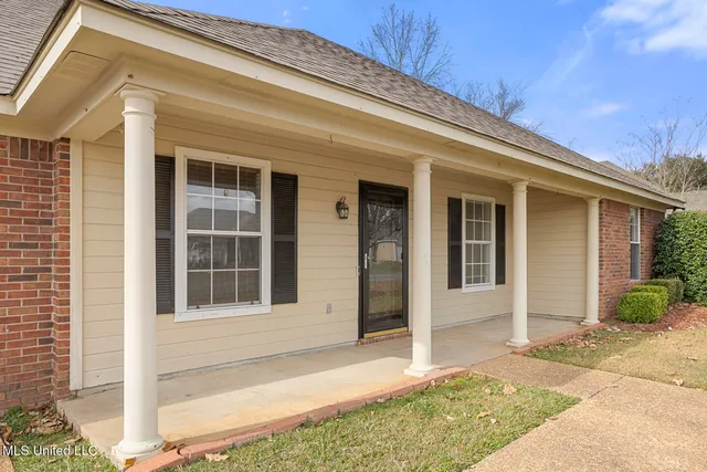 $248,000 | 221 Cherry Bark Drive, Brandon, MS 39047