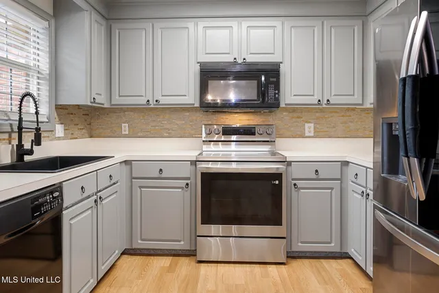 $248,000 | 221 Cherry Bark Drive, Brandon, MS 39047