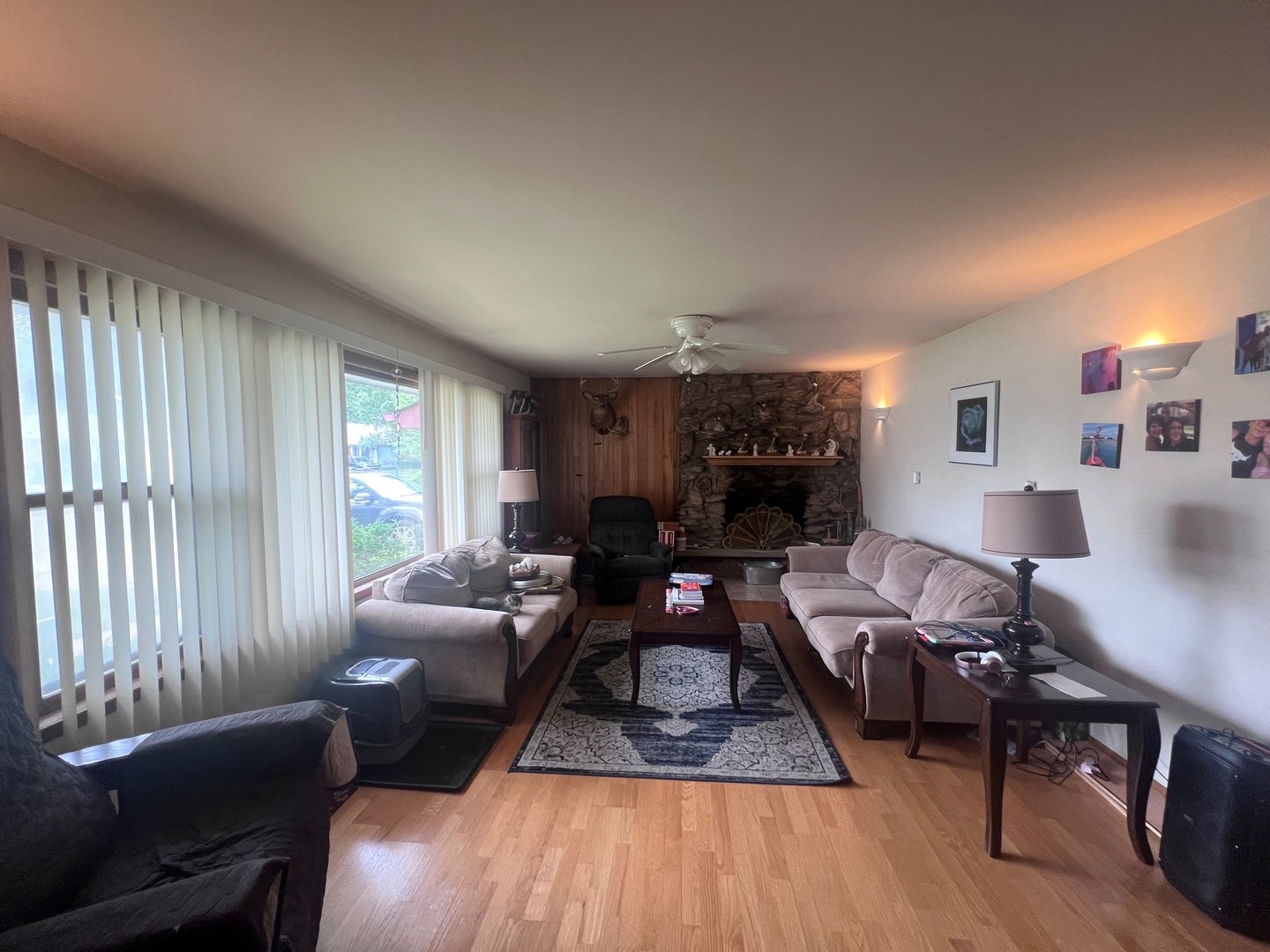 1629 Lin Lor Lane Elgin, IL 60123 - Photo 9 of 27