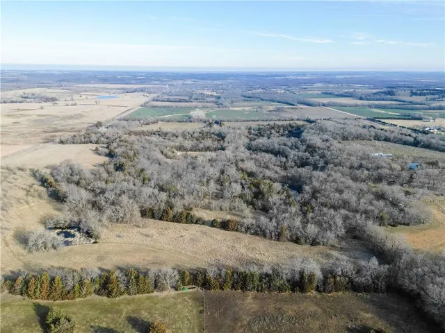 $395,000 | 467 Virginia Road, Lane, KS 66042