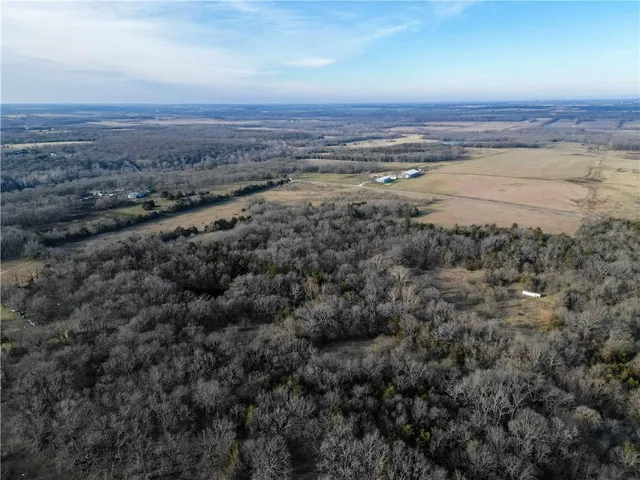 $395,000 | 467 Virginia Road, Lane, KS 66042