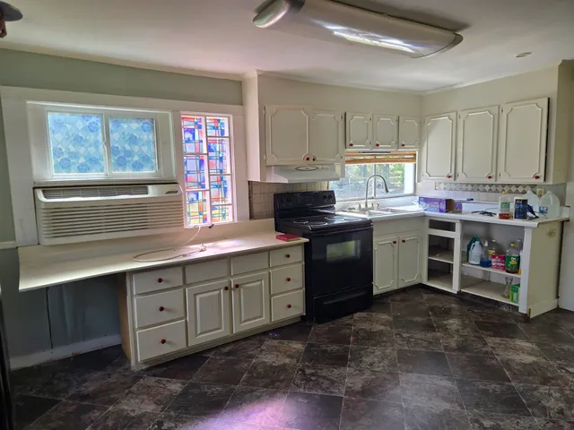 $189,900 | 128 Goodjoin Road, Landrum, SC 29356