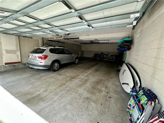 $4,500 | 122 15th Street, Manhattan Beach, CA 90266