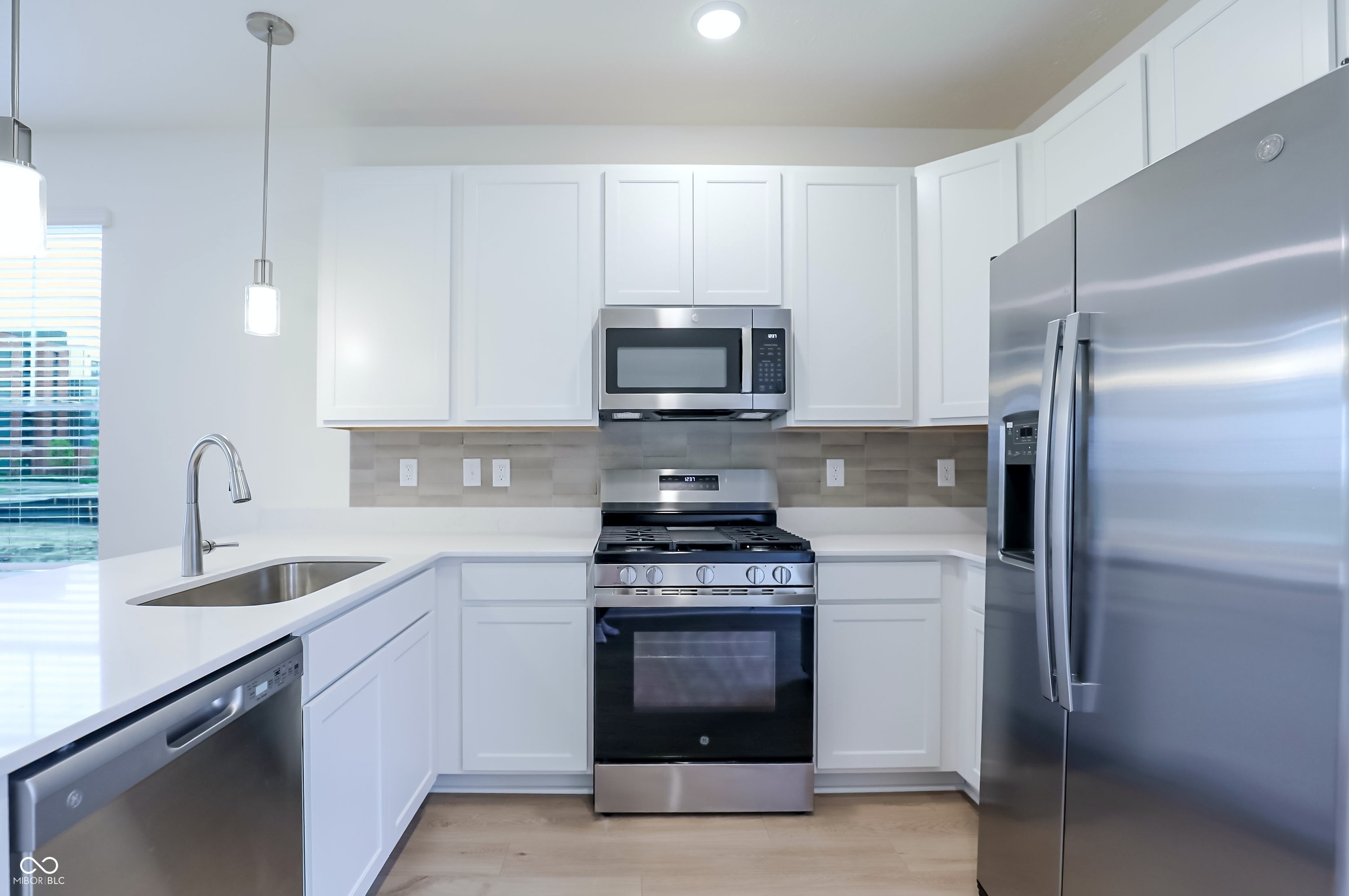 2726 Smith Road Plainfield, IN 46168 - Photo 8 of 30