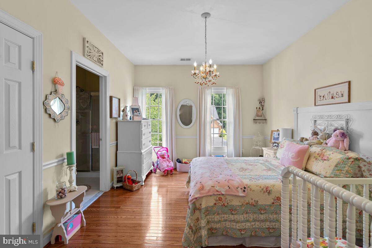 18705 Olney Mill Road Olney, MD 20832 - Photo 38 of 64 11' x 14' Bedroom 2