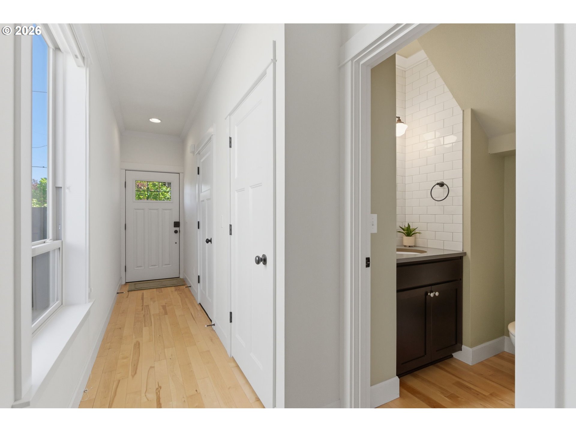 3823 Northeast 72nd Avenue Portland, OR 97213 - Photo 6 of 42