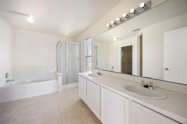 $2,750 | 211 Prentice Drive, Seagoville, TX 75159