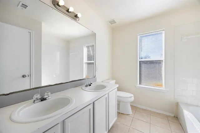 $2,750 | 211 Prentice Drive, Seagoville, TX 75159