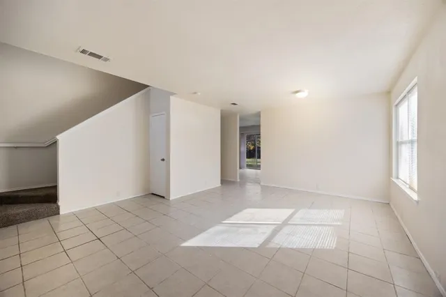 $2,750 | 211 Prentice Drive, Seagoville, TX 75159