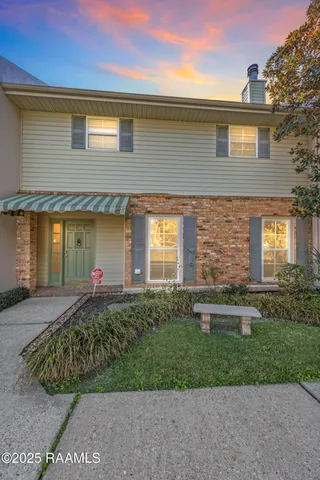 $197,900 | 200 Dublin Circle, Unit D, Lafayette, LA 70506