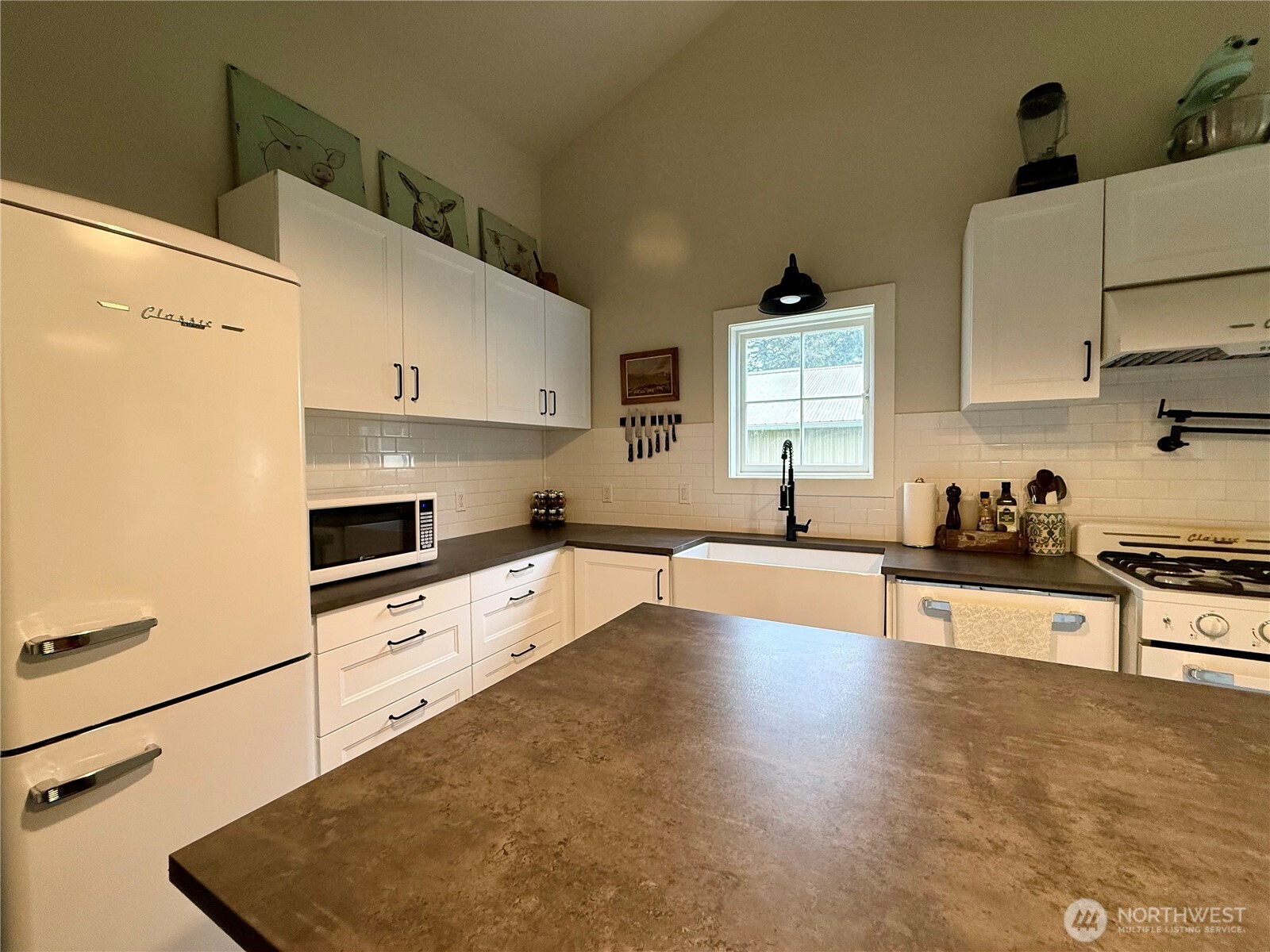 82 Blanchard Road Orcas Island, WA 98245 - Photo 15 of 35