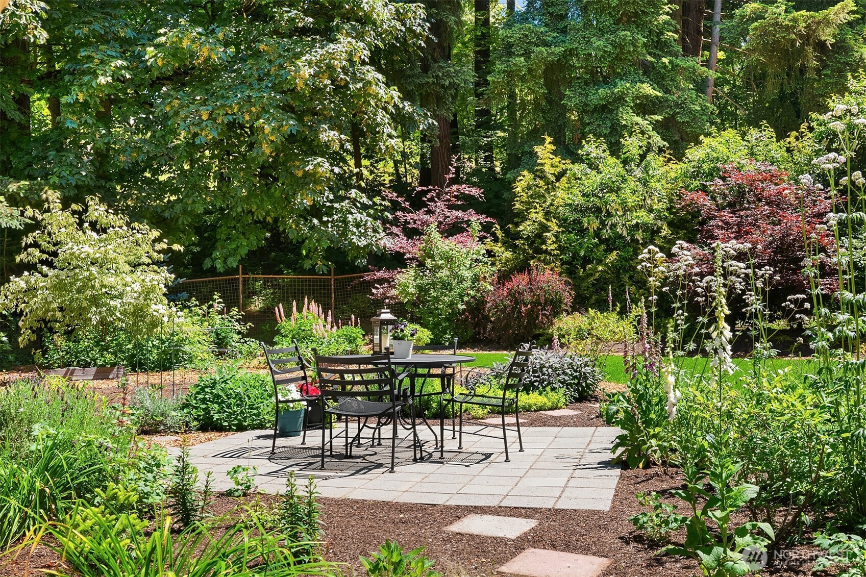 11323 East Riverside Drive Bothell, WA 98011 - Photo 32 of 40