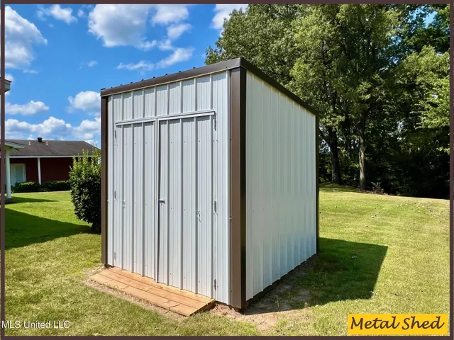 $338,900 | 2653 Central Academy Road North, Batesville, MS 38606