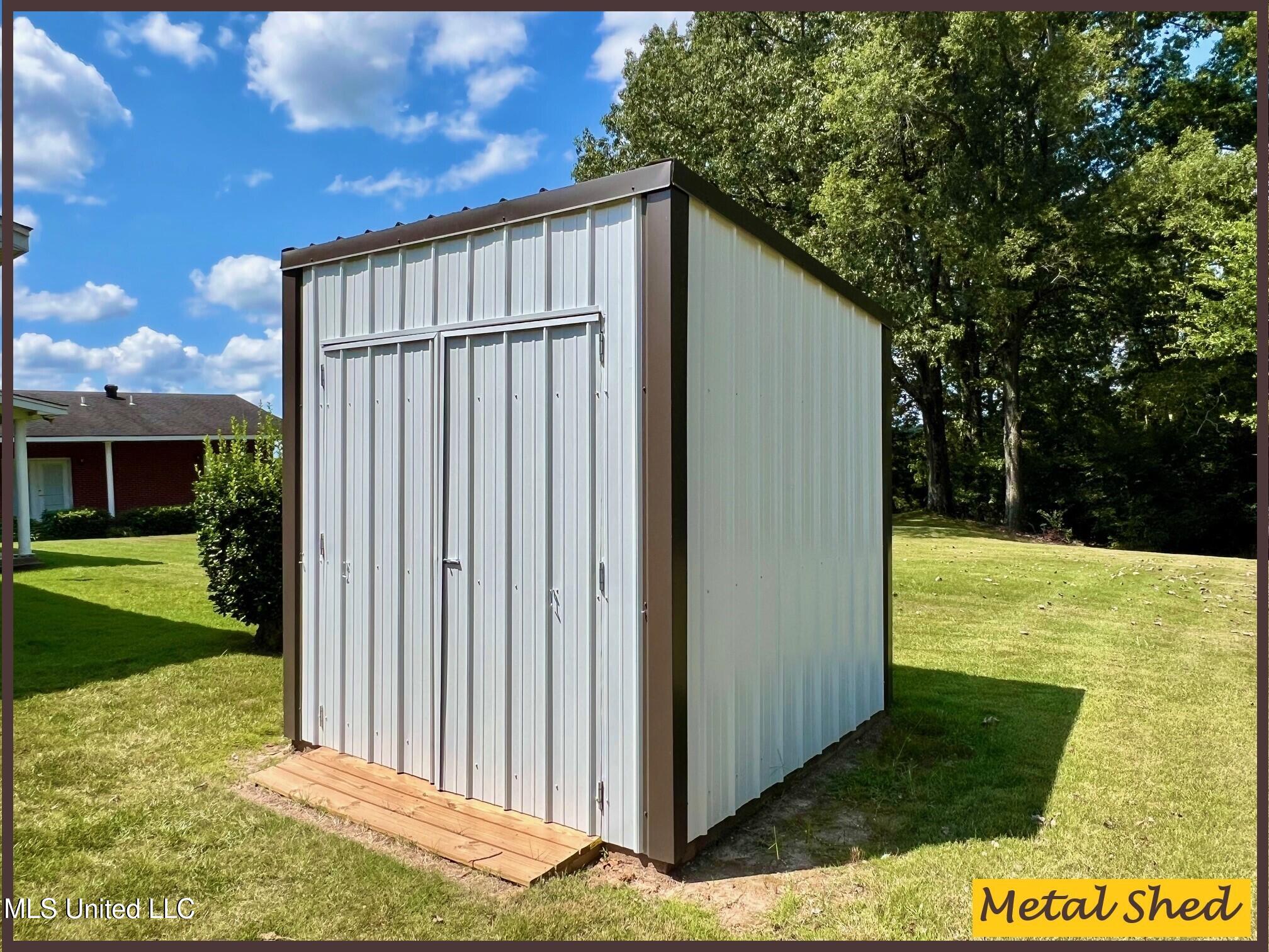 2653 Central Academy Road North Batesville, MS 38606 - Photo 44 of 76 2653 CENTRAL ACADEMY - SHED 3