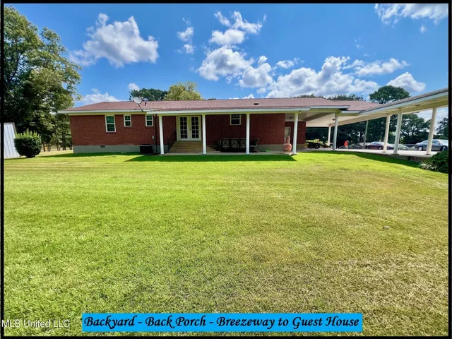 $338,900 | 2653 Central Academy Road North, Batesville, MS 38606