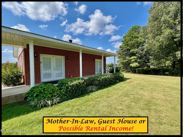 $338,900 | 2653 Central Academy Road North, Batesville, MS 38606