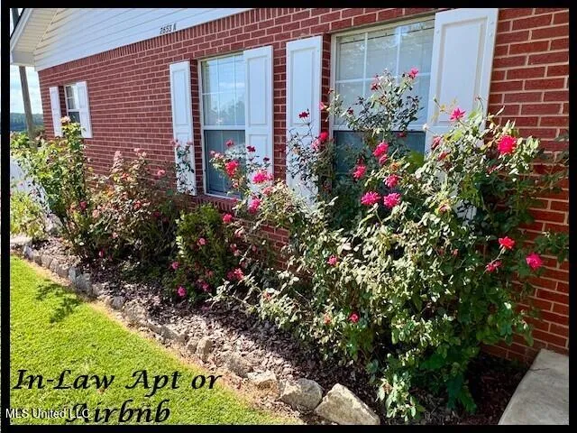 $338,900 | 2653 Central Academy Road North, Batesville, MS 38606