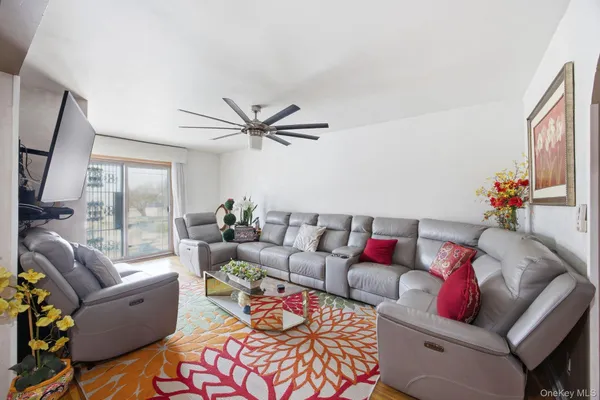 $1,699,000 | 49-12 111th Street | South Corona