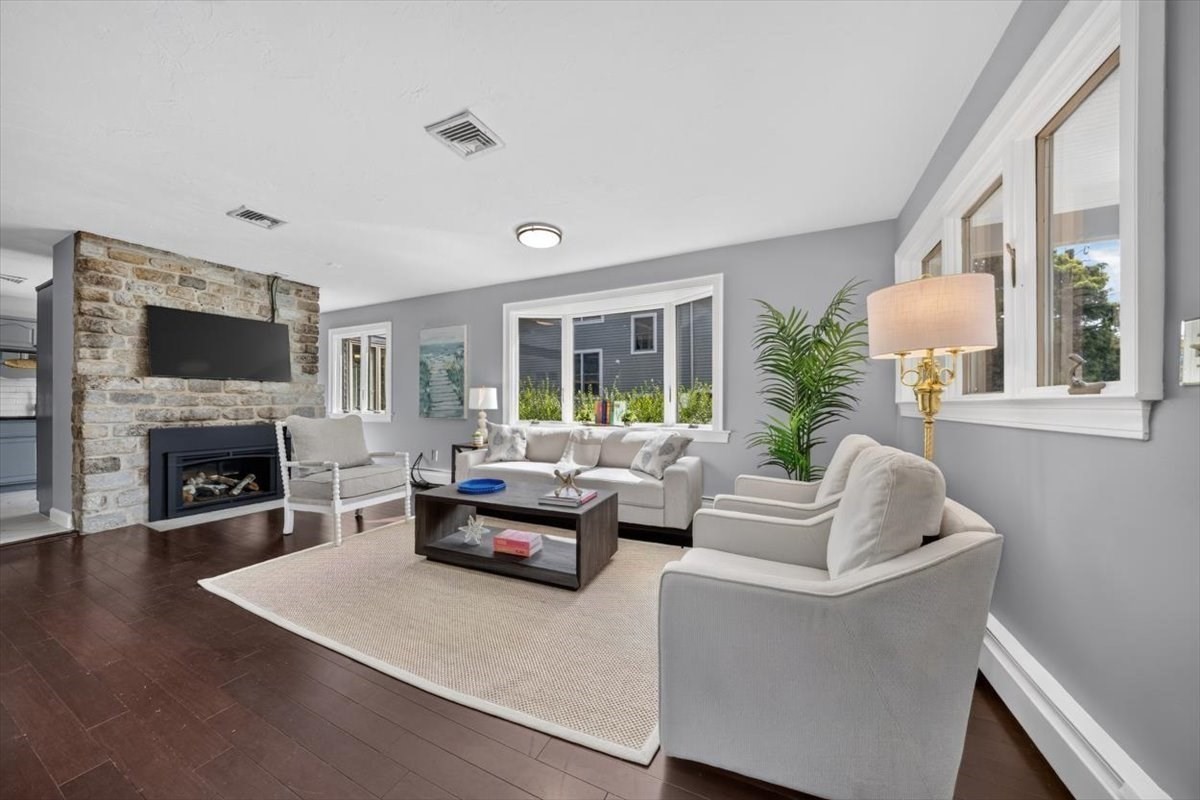 13 Daley Road Hingham, MA 02043 - Photo 7 of 35 Gallery Image 7