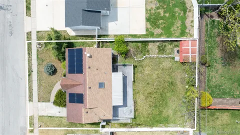 $785,000 | 88 14th Street, Hicksville, NY 11801