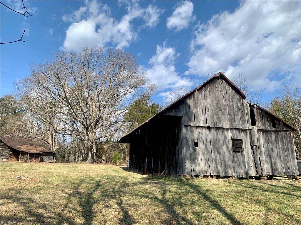 1725 Shiloh Church Road Rural Hall, NC 27045 - Photo 31 of 50