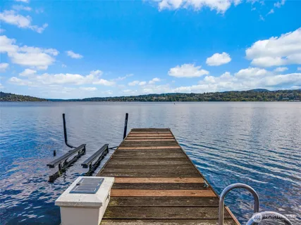 $1,200,000 | 11136 Rainier Avenue South, Seattle, WA 98178