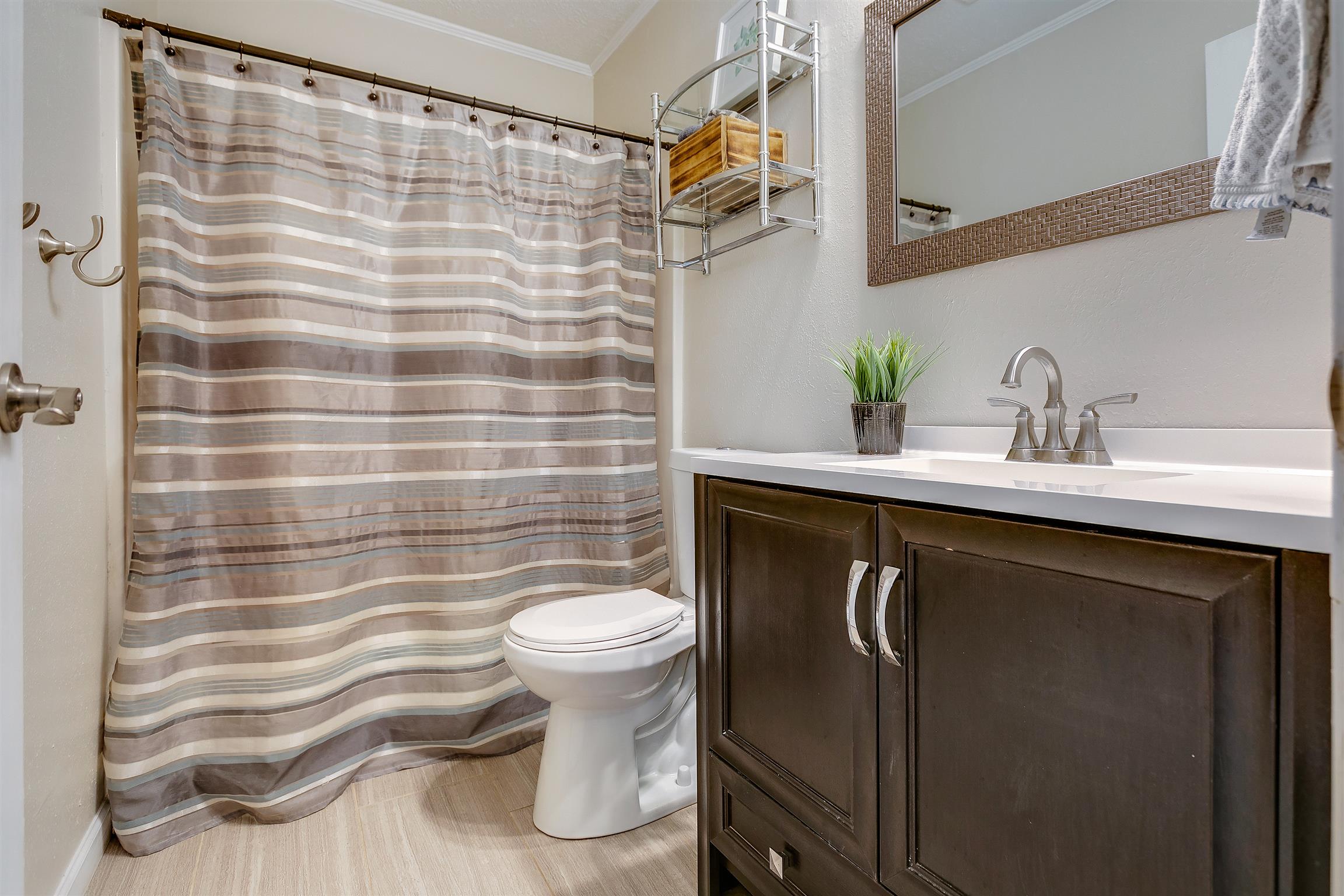2144 John Windrow Road Eagleville, TN 37060 - Photo 14 of 27 Bathroom on main floor