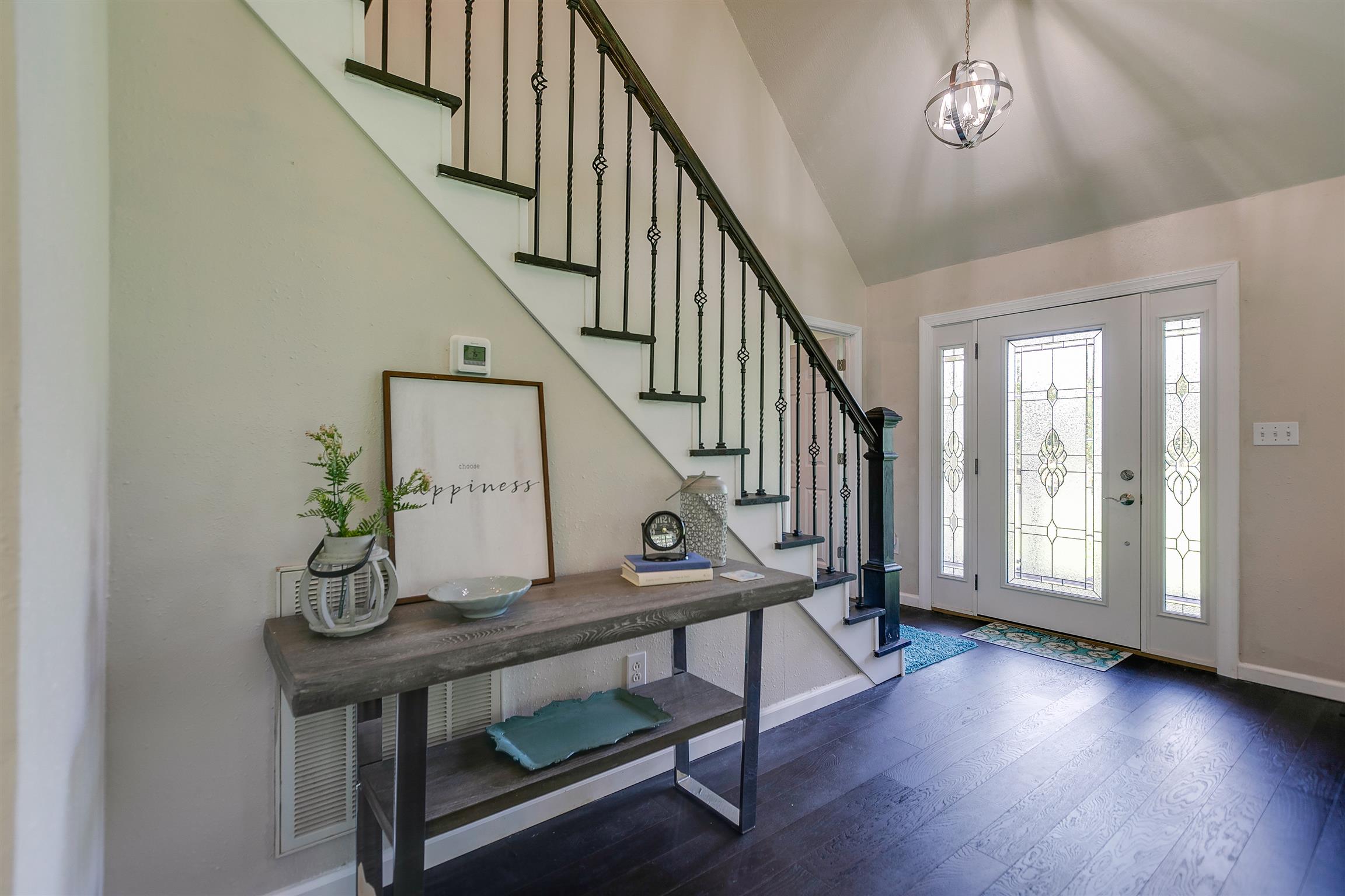 2144 John Windrow Road Eagleville, TN 37060 - Photo 5 of 27 Gorgeous hardwood floors greet you