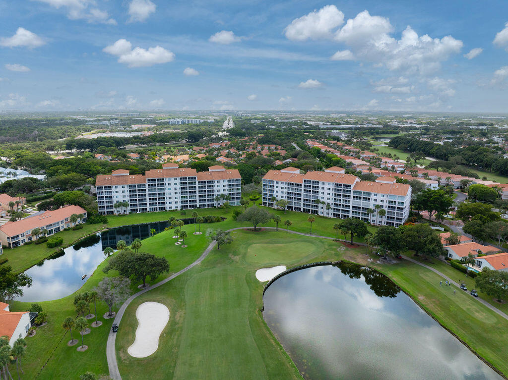 17031 Boca Club Boulevard, Unit 65A Boca Raton, FL 33487 - Photo 2 of 34 Aerial